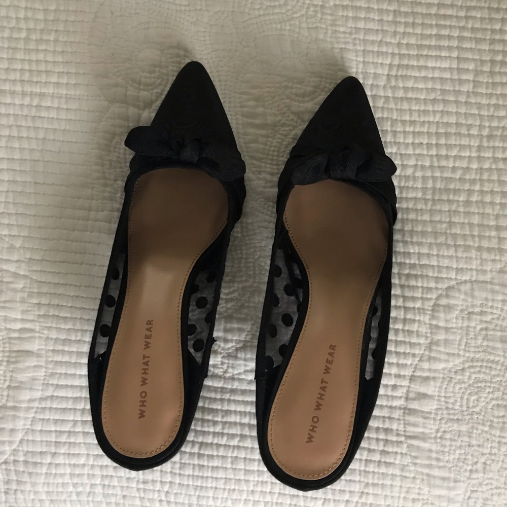 Who what where black heels with polkadot SIZE 8